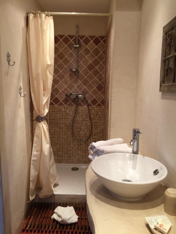لا غارد-فرينيه B&B Lei Bancaou المظهر الخارجي الصورة